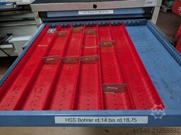 UNBEKANNT 12 Schubladen