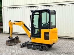JCB 15C-1 / 825 H /  3 x Löffel / Kabine