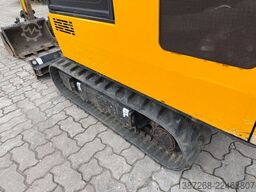 JCB 15C-1 / 825 H /  3 x Löffel / Kabine