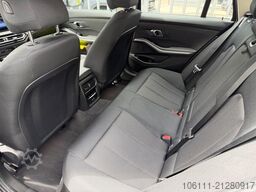 BMW 320 d xDrive Navigation PDC