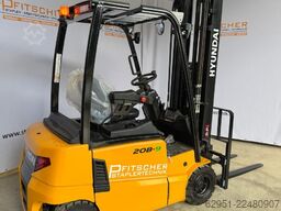 Hyundai 20B-9