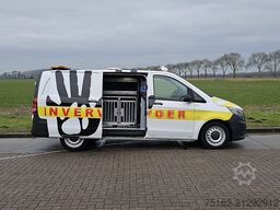 MERCEDES-BENZ VITO 111 dierenvervoer