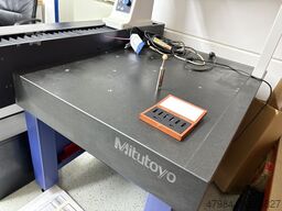 MITUTOYO CRYSTA-PLUS M 574