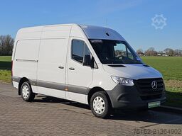 MERCEDES-BENZ SPRINTER 317 L2H2 3.5T-Trekhaak!
