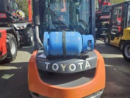 Toyota 02-8FGF-25