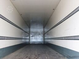 System Trailer N/A gesloten, stuur-as + Dhollandia 2000 kg kle...