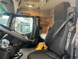 Mercedes-Benz Actros 2045 S 4x2 Tractor Head