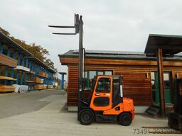 DOOSAN D35C-5 Triplex + SS + ZV + Kabine