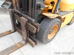 Hyundai HDF30II Triplex + SS
