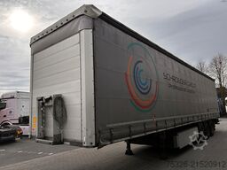 SCHMITZ CARGOBULL SCS 24/L - 13.62 E B Lift Getränke