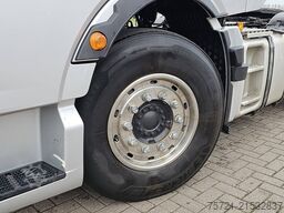 Ravelli di Ravelli Simone Ravelli di Ravelli Simone Ravelli di Ravelli Simone