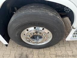 VOLVO 650 6x4 EURO 6 Sattelzugmaschine