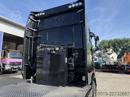 SCANIA S 650 A6x4NB 6x4 Sattelzugmaschine