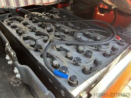 Linde E14-02