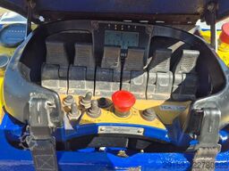 Falcon Lifts FS290 - 1 OWNER- ONLY 100MTH