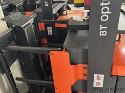 TOYOTA 12 x OSE 100 - with SAFETY gates !!