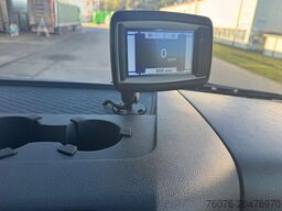 MERCEDES-BENZ 1827 Allrad 4x4 Klima Heizung 3 Sitze Fahrschule