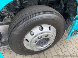 MERCEDES-BENZ Antos 2136 4x2 SZM Superlight