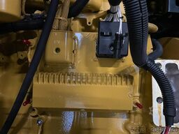 Caterpillar DE715GC - 715 kVA Stand-by Generator - DPX-18224