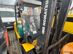 komats FD40ZT8