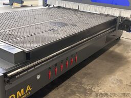 CNC bewerkingsmachine DMA 1532 Nesting