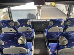 Setra S 328 DT