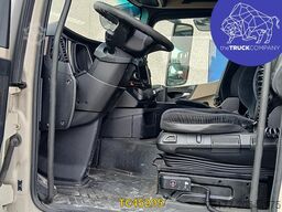 Mercedes-Benz Actros 1843