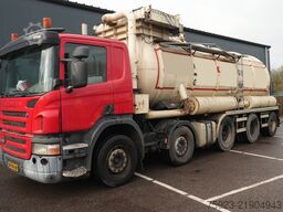 Scania P 380 – 10x4 blow and suck truck