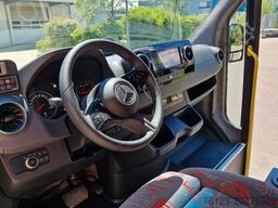 MERCEDES-BENZ 515 Sprinter 22 Schlafsessel Vorlauffahrzeug 2x