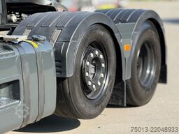 VOLVO FH 750 6X2/4 in Voll- Ausstattung, Kipphydraulik