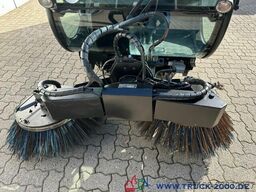 Multicar Nilfisk JungoJet3500 Winterdienst & Kehrmaschine