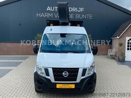 NISSAN NV400