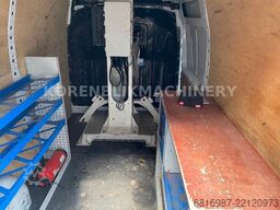 NISSAN NV400