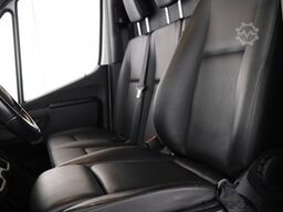 mercedes-benz Sprinter 215 CDI KASTEN SCHWINGSITZ,LEDER,KAMERA