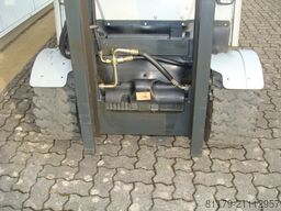 STILL RX 60 - 35 L  TRIPLEX FREIHUB