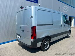 MERCEDES-BENZ Sprinter 314 AUTOMATIK NAVI DISTRONIC KAMERA LED
