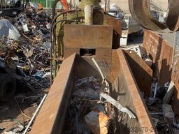 Pin Outlet Pin Outlet Pin Outlet