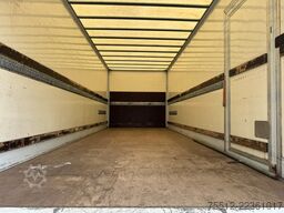 Renault MIDLUM 180 DXI / EEV / Tail Lift / TUV:9-2026 /...