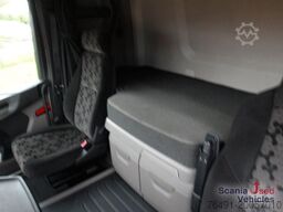 Scania R 460 A4x2NA / Navi / LED