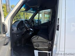 Mercedes-Benz Sprinter 317 CDI Kasten PRO Hochdach Standard