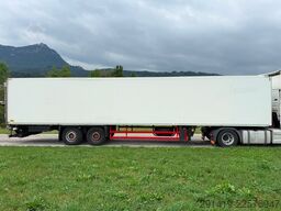 SCHMITZ CARGOBULL SCB 2 Koffer mit Lbw Bj 2012