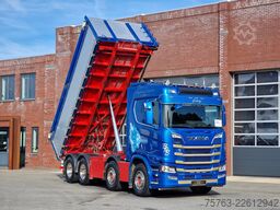 Scania R580 V8 NGS Highline 8x4*4 - 3 way Tipper - Ret...