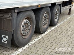 Schmitz Cargobull Tiefkühler Multitemp Doppelstock Trennwand Ladebor