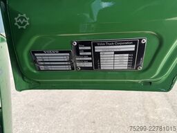 Volvo FM-460 4x4R Fahrgestell / Swiss-Vehicle