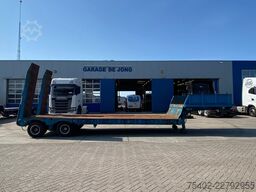 Fruehauf / Hydraulic Ramps / 32 Ton