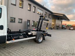 IVECO Daily 70C18HP MY26 Hyva Abrollerkipper 05-32 AHK