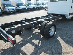 IVECO 60 C15 3.0 *Fahrgestell*
