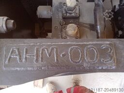 CAT H180GC Hammer (2 pcs available in Abu Dhabi)