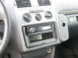 VW Touran 2,0 TDI Einsatzfahrzeug Strobel *TÜV NEU*