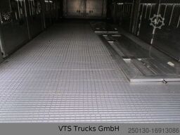 MENKE-JANZEN 4.Stock Viehanhänger m. Aggregat Hubdach Tränke